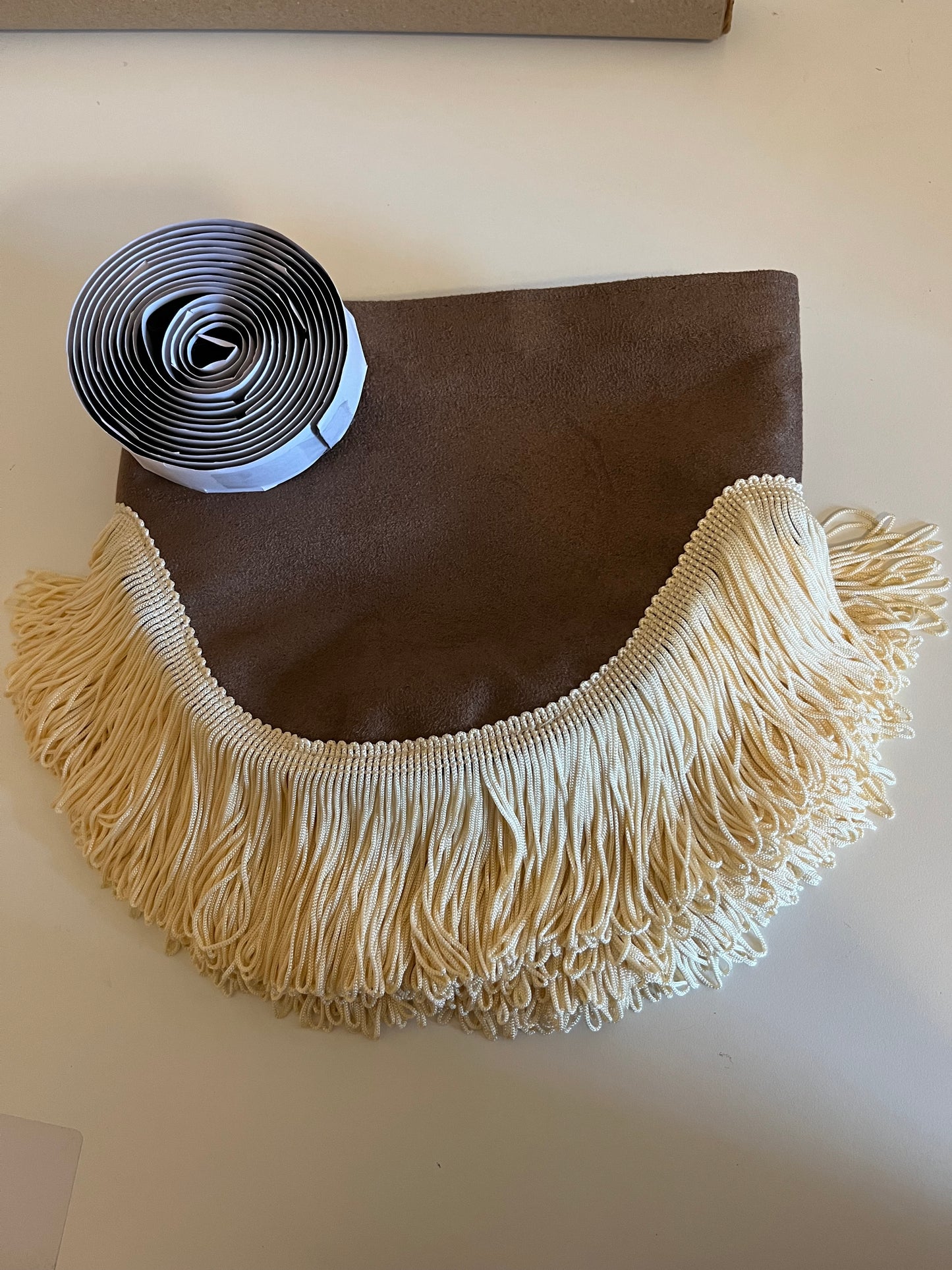 Suede pelmet 7cm Tassles